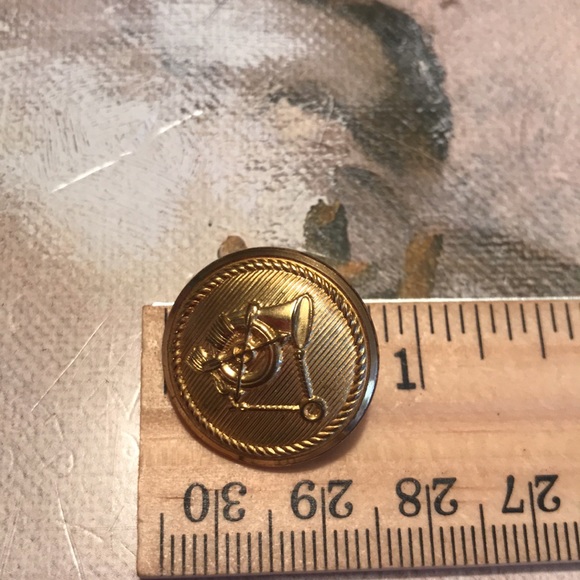 Blazer Buttons - Picture 6 of 7